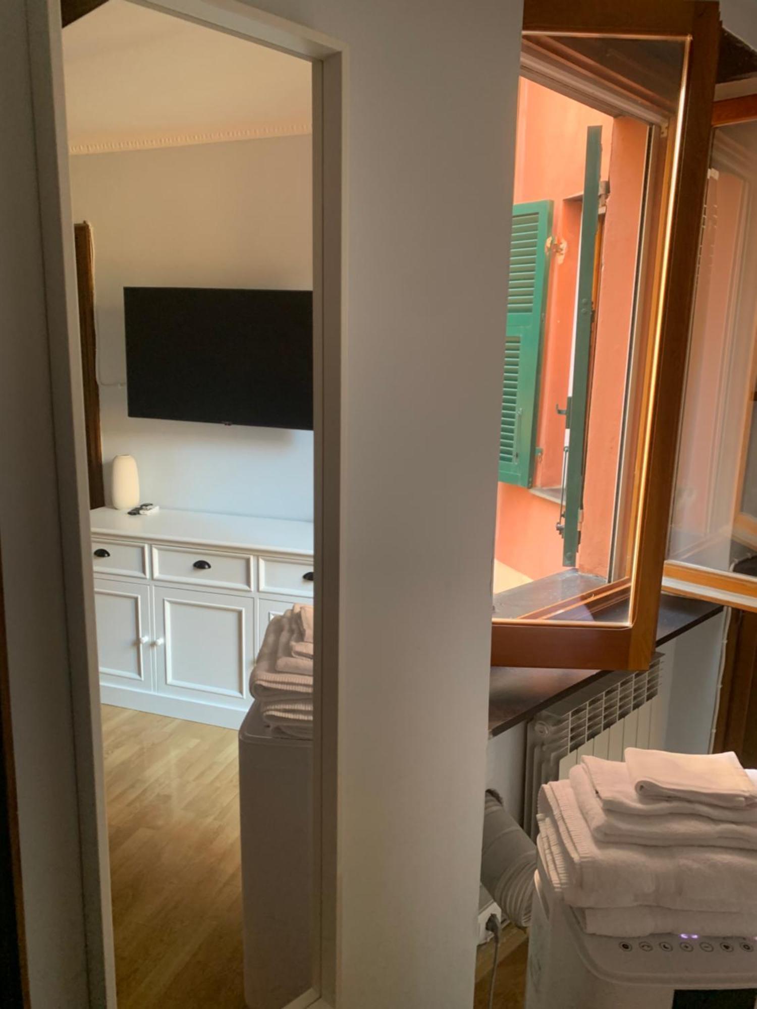 The First Colombo Brignole XX Settembre Apartment Genoa Exterior photo